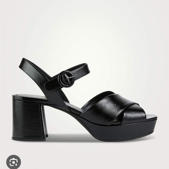 Prada crisscross platform sandal - Picture 2 of 15
